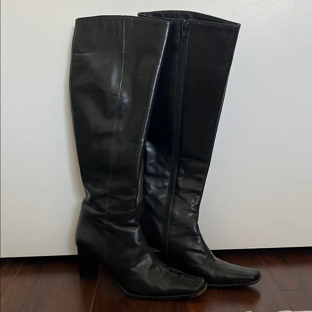 Italian Genuine Leather Boots - Picture 3 of 5